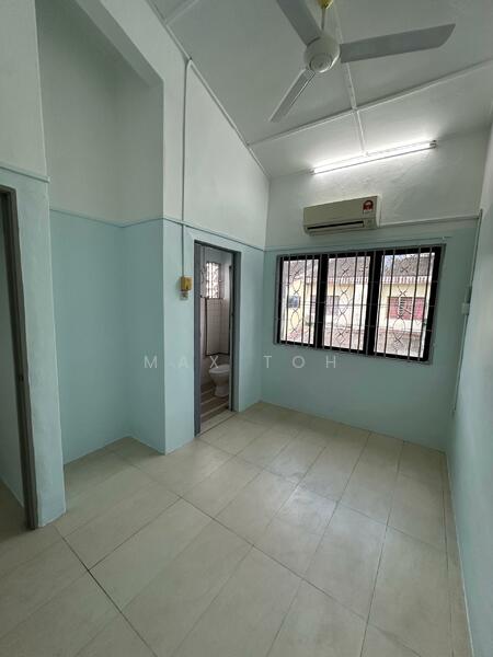 2-storey Terraced House for Rent in Masai (Johor) - Max Toh - Bathroom - PropertyGuru.com.my
