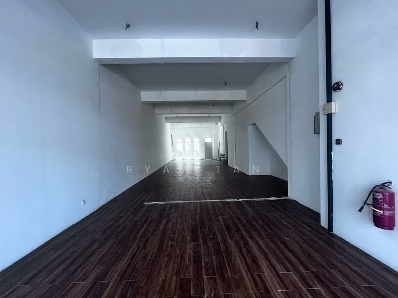 Shop / Office for Rent in Kampung Sungai Kayu Ara (Petaling Jaya) - Ryan Tan - Interior - PropertyGuru.com.my