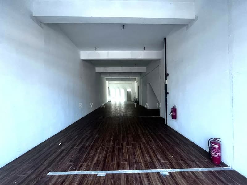 Shop / Office for Rent in Kampung Sungai Kayu Ara (Petaling Jaya) - Ryan Tan - Interior - PropertyGuru.com.my