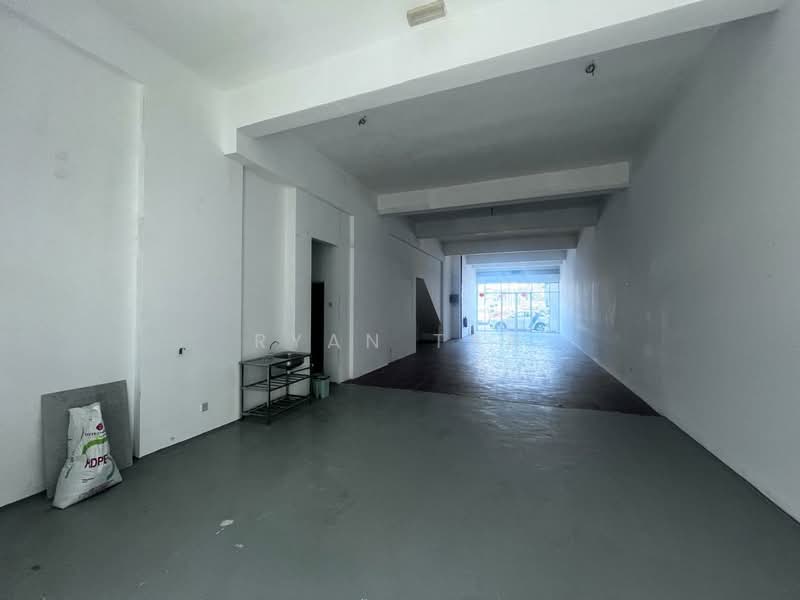 Shop / Office for Rent in Kampung Sungai Kayu Ara (Petaling Jaya) - Ryan Tan - Interior - PropertyGuru.com.my