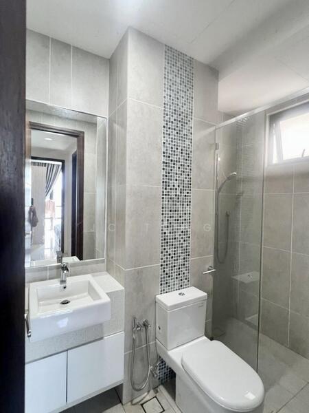 Condominium for Rent at Queens Residences Q2 @ Queens Waterfront - JC Tong - Bathroom - PropertyGuru.com.my