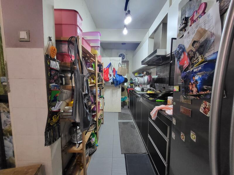2-storey Terraced House for Sale in Taman Kundang Jaya (Rawang) - CK Sam - Kitchen - PropertyGuru.com.my