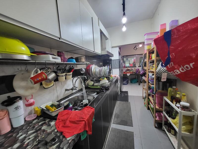 2-storey Terraced House for Sale in Taman Kundang Jaya (Rawang) - CK Sam - Kitchen - PropertyGuru.com.my