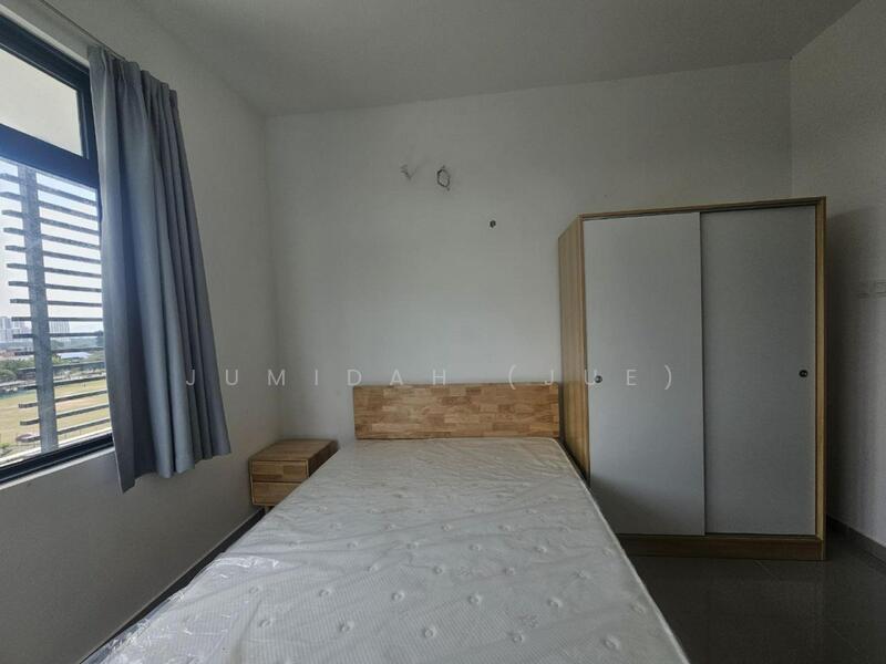 Servis Apartment untuk Disewa di Serviced Residence @ The Louvre @ Country Heights - JUMIDAH (JUE) - Bedroom - PropertyGuru.com.my