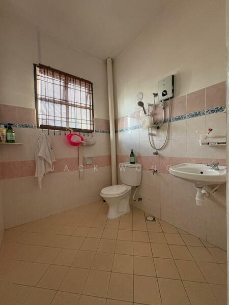 2-storey Terraced House for Sale in Pulai (Johor) - Jack Wong - Bathroom - PropertyGuru.com.my