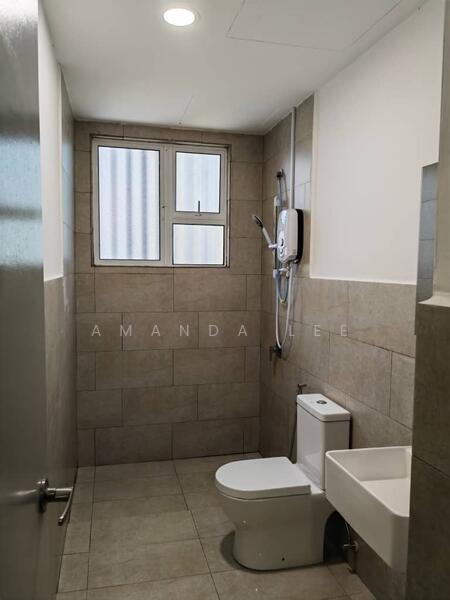 Mahkota Valley @ Indera Mahkota untuk Untuk Disewa - RM 1,400 /bulan, Feb 2026 - Bathroom - PropertyGuru.com.my