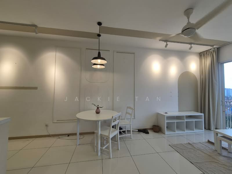 Servis Apartment untuk Disewa di RYAN & MIHO - Jackie Tan - Living Room - PropertyGuru.com.my