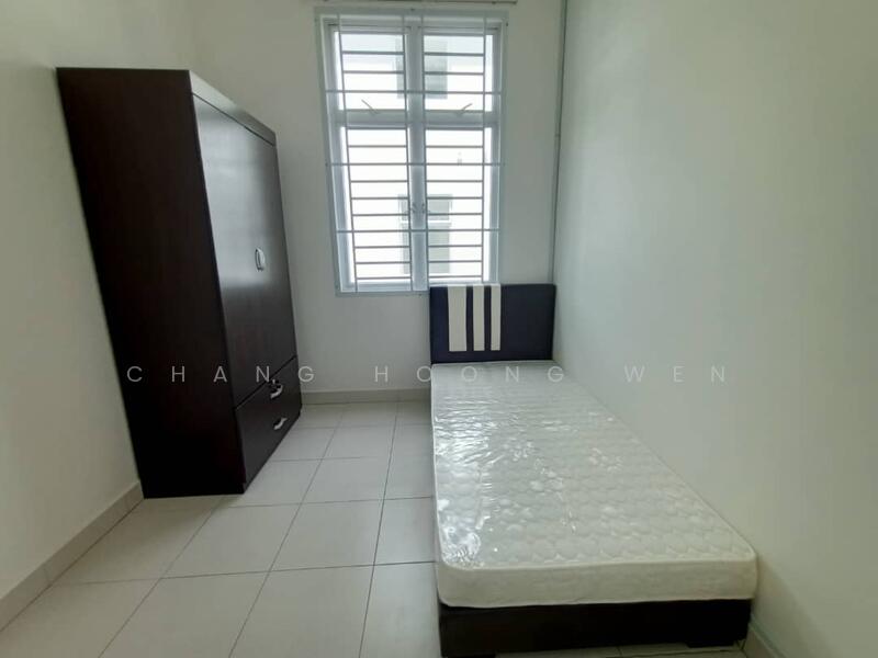 Terraced House for Rent in Pengerang (Johor) - Chang Hoong Wen - Bedroom - PropertyGuru.com.my