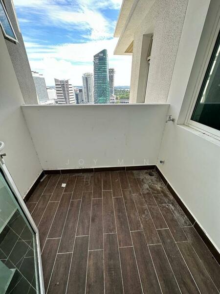 Service Residence for Rent at TriTower Residence @ Johor Bahru Sentral - Joy Min - Balcony - PropertyGuru.com.my