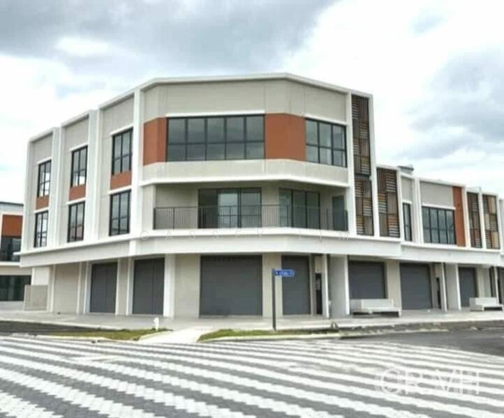 Shop for Rent in Pelabuhan Klang (Selangor) - Cassey Lim - Exterior - PropertyGuru.com.my