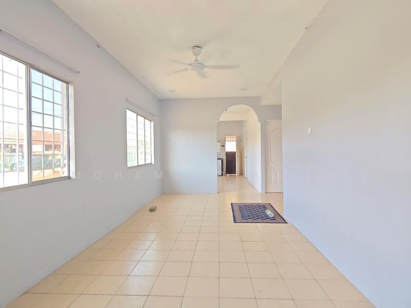 Terraced House for Sale in Perkampungan Indera Sempurna (Penor) - Mohammad Azizi - PropertyGuru.com.my