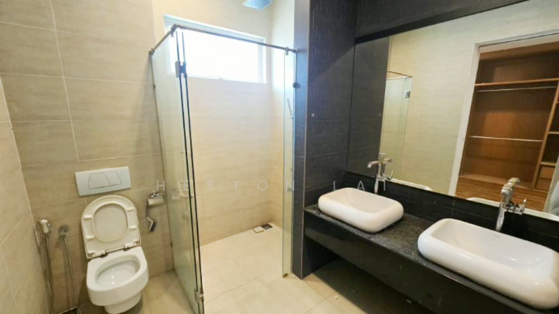 East Ledang East Ledang Easts Ledangs untuk Untuk Disewa - RM 12,000 /bulan, Feb 2026 - Bathroom - PropertyGuru.com.my
