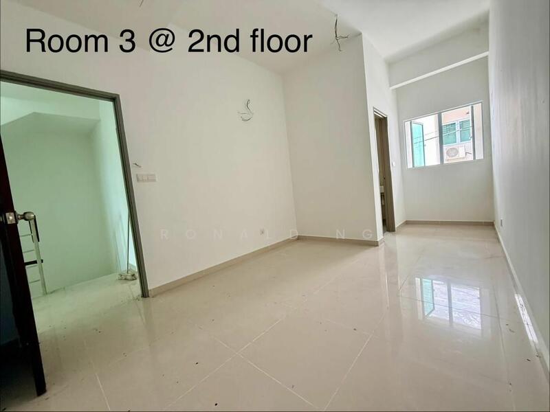 Mont Tierra Residence 3 Storey Terrace Sungai Ara untuk Untuk Dijual - RM 890,000, Feb 2026 - Interior - PropertyGuru.com.my