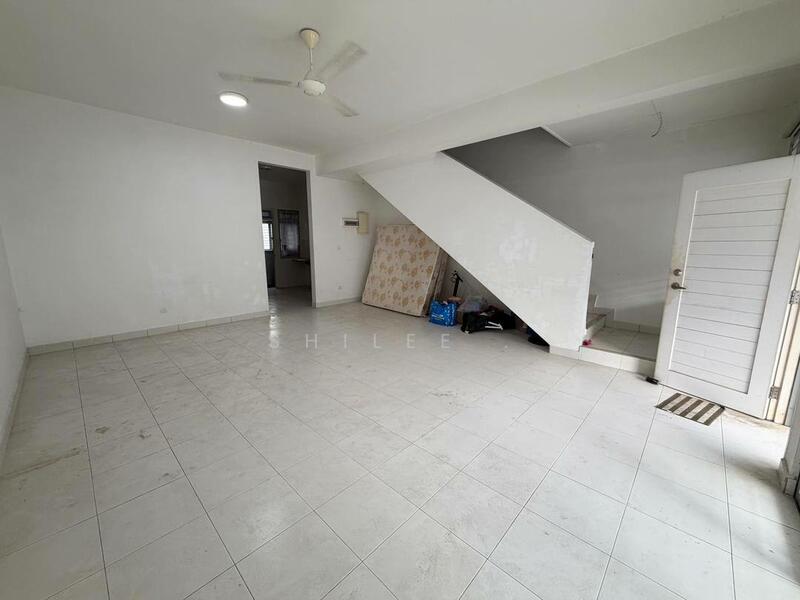 2-storey Terraced House for Sale in Nusa Bayu (Iskandar Puteri (Nusajaya)) - Shilee . - Living Room - PropertyGuru.com.my