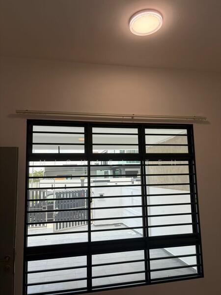 Taman Bestari Indah untuk Untuk Disewa - RM 2,000 /bulan, Feb 2026 - Exterior - PropertyGuru.com.my