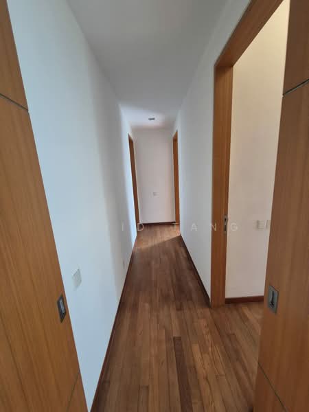 Servis Apartment untuk Disewa di Twins @ Damansara Heights - David Tang - Corridor - PropertyGuru.com.my