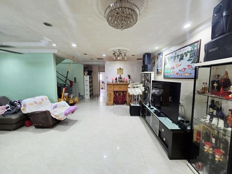 2-storey Terraced House for Sale in Bandar Tun Hussein Onn (Cheras) - Syazue Wanie - Living Room - PropertyGuru.com.my