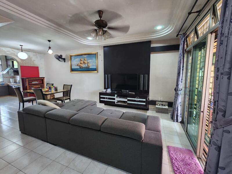 Taman Austin Perdana untuk Untuk Disewa - RM 2,500 /bulan, Feb 2026 - Living Room - PropertyGuru.com.my