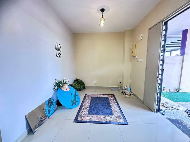 Cluster House for Sale in Nusantara Prima (Gelang Patah) - Serene Low - Interior - PropertyGuru.com.my