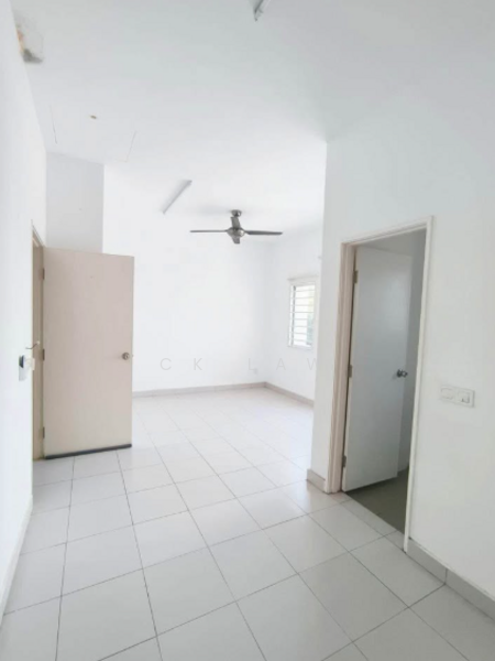 2-storey Terraced House for Sale in Setia Ecohill (Semenyih) - CK Law - Interior - PropertyGuru.com.my