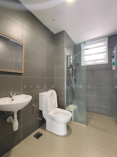 Condominium for Rent at Mutiara Ville - Aiden Dang - Bathroom - PropertyGuru.com.my