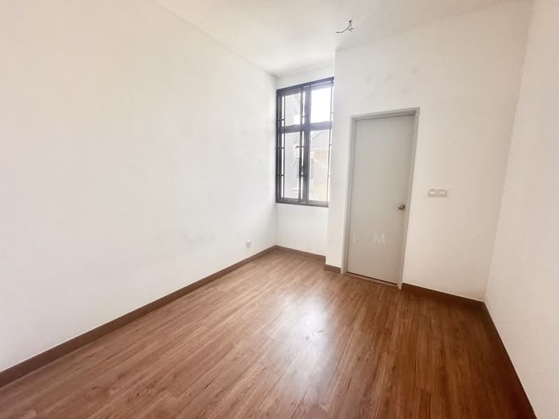 Terraced House for Sale in Labu (Negeri Sembilan) - Baxter Lim - PropertyGuru.com.my
