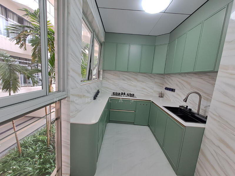 Royal Strand @ Country Garden Danga Bay untuk Untuk Dijual - RM 1,150,000, Mac 2026 - Kitchen - PropertyGuru.com.my