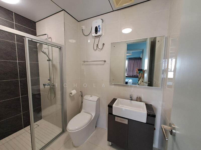 Royal Strand @ Country Garden Danga Bay untuk Untuk Dijual - RM 1,150,000, Mac 2026 - Bathroom - PropertyGuru.com.my