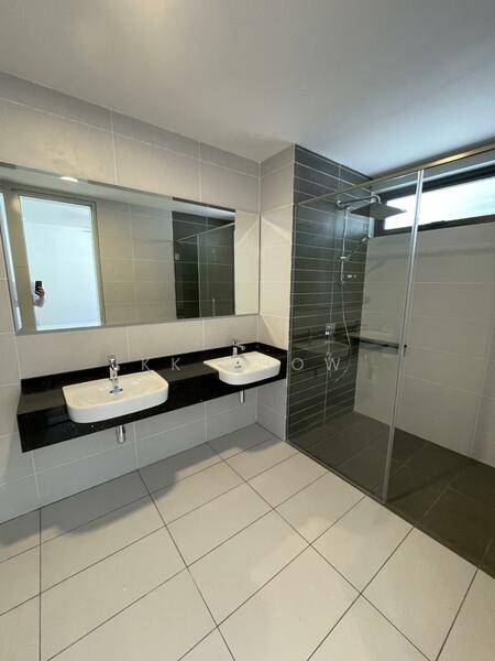 3-storey Terraced House for Rent in Taman Melawati (Ulu Kelang) - KK Chow - Bathroom - PropertyGuru.com.my