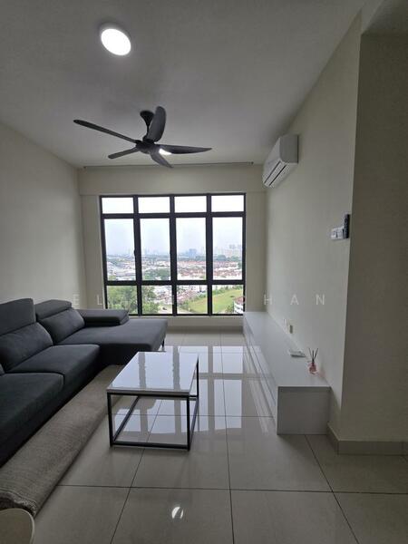 ARC @ Austin Hills untuk Untuk Disewa - RM 1,600 /bulan, Mac 2026 - Living Room - PropertyGuru.com.my