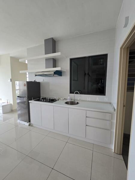 ARC @ Austin Hills untuk Untuk Disewa - RM 1,600 /bulan, Mac 2026 - Kitchen - PropertyGuru.com.my