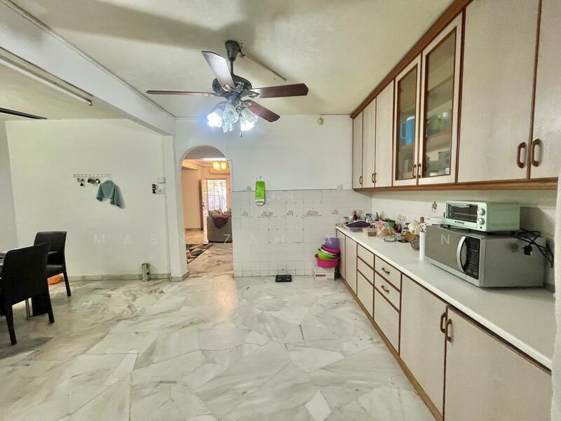 Pinggiran Batu Caves untuk Untuk Dijual - RM 620,000, Feb 2026 - Kitchen - PropertyGuru.com.my