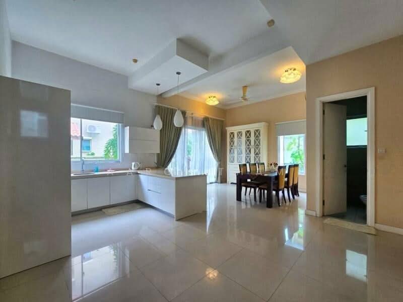 Bungalow for Sale in Setia Eco Park (Setia Alam) - Aaron Tham - Kitchen - PropertyGuru.com.my