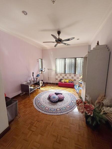 Semi-Detached House for Sale in Jalan Ipoh (Kuala Lumpur) - Suki Tan - Living Room - PropertyGuru.com.my