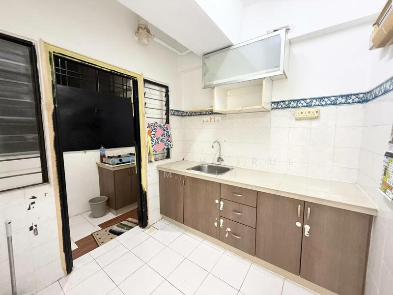 Vista Millennium Condominium untuk Untuk Dijual - RM 288,000, Feb 2026 - Kitchen - PropertyGuru.com.my