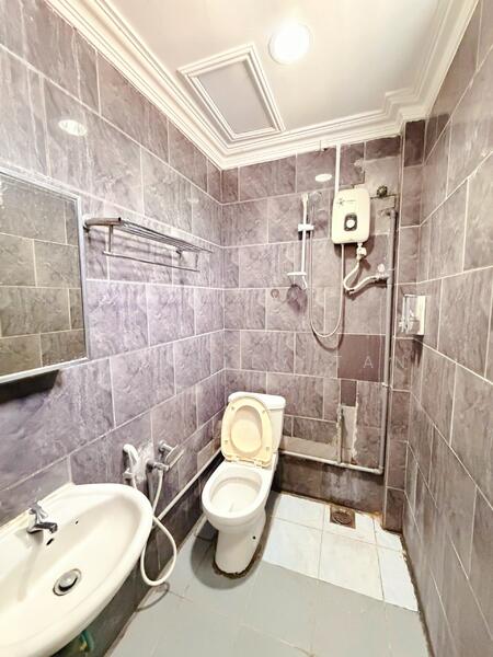 Hotel / Resort for Sale in Kota Kinabalu (Sabah) - Kingsley Tan - Bathroom - PropertyGuru.com.my