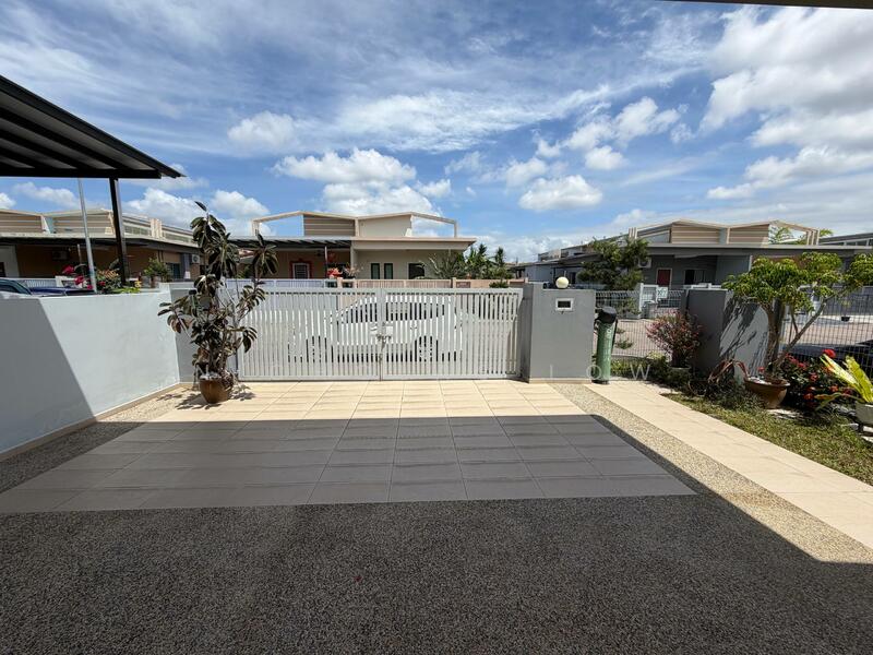 Amber Hills II @ Bandar Baru Kangkar Pulai untuk Untuk Disewa - RM 2,800 /bulan, Feb 2026 - Exterior - PropertyGuru.com.my