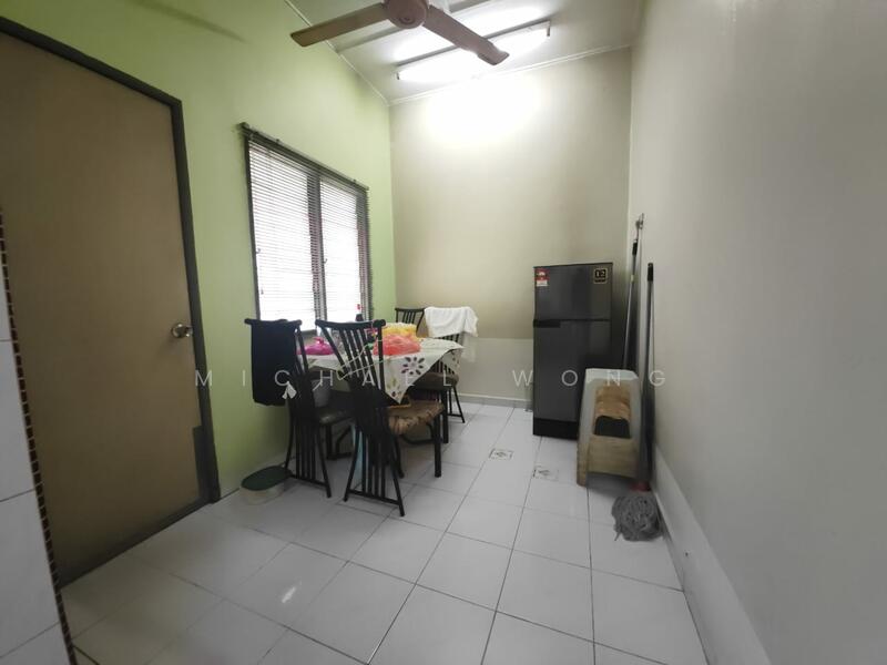 Taman Garing Jaya untuk Untuk Dijual - RM 280,000, Feb 2026 - Kitchen - PropertyGuru.com.my