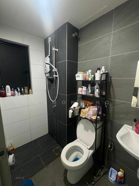 Traders Garden @ Cheras Selatan untuk Untuk Disewa - RM 1,750 /bulan, Feb 2026 - Bathroom - PropertyGuru.com.my