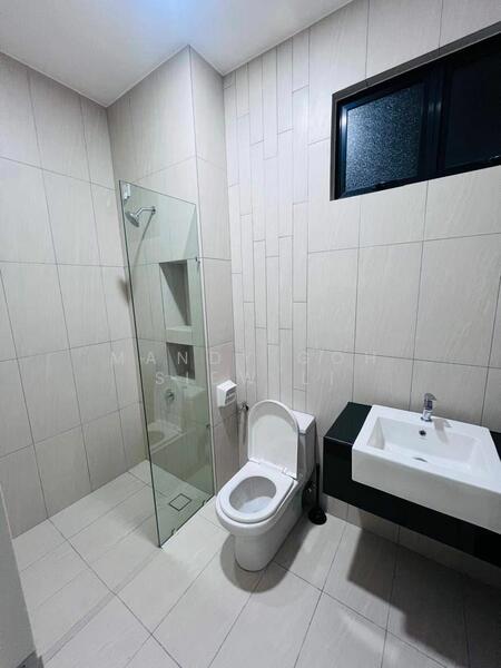 2-storey Terraced House for Sale in Gelang Patah (Johor) - Mandy Goh Siew Li - Bathroom - PropertyGuru.com.my