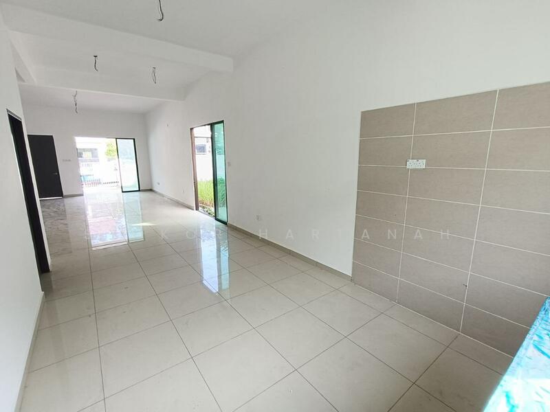 SEMI D House Scientex, Kota Emerald, Anggun Rawang untuk Untuk Dijual - RM 790,000, Feb 2026 - Living Room - PropertyGuru.com.my