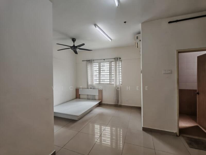 Aman Heights Condominium untuk Untuk Disewa - RM 1,300 /bulan, Feb 2026 - Bedroom - PropertyGuru.com.my