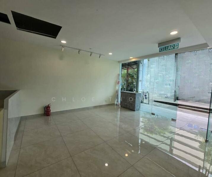 Damansara Uptown Retail Space untuk Untuk Disewa - RM 15,000 /bulan, Feb 2026 - Entrance - PropertyGuru.com.my
