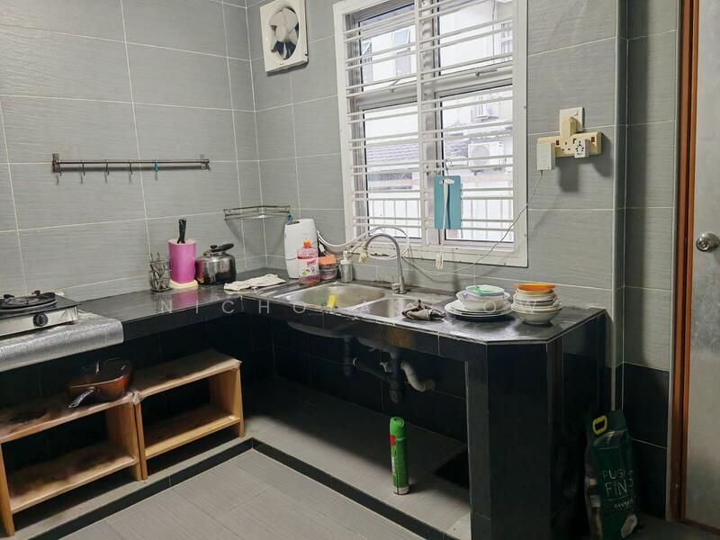 The Garden Residency Seri Alam untuk Untuk Disewa - RM 2,500 /bulan, Feb 2026 - Kitchen - PropertyGuru.com.my