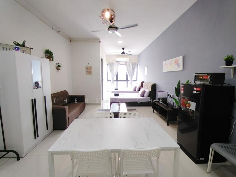 Core Soho Suite untuk Untuk Dijual - RM 260,000, Feb 2026 - Living Room - PropertyGuru.com.my