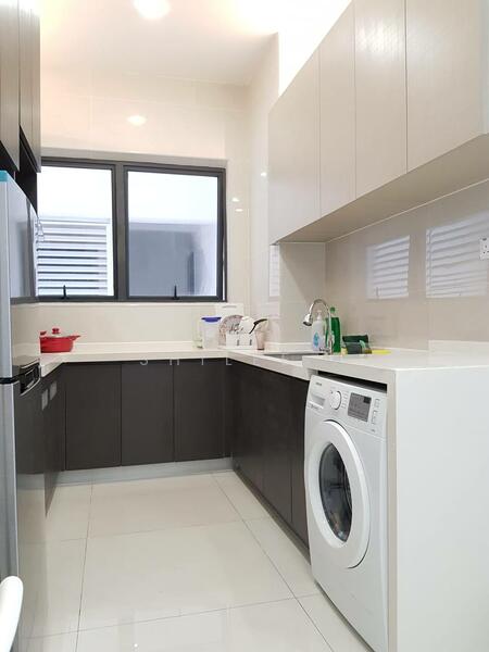 Condominium for Rent at Royal Strand @ Country Garden Danga Bay - Shilee . - Kitchen - PropertyGuru.com.my