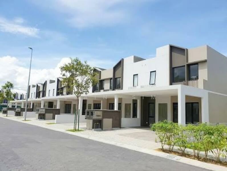 2-storey Terraced House for Sale in Sunway City Iskandar Puteri (Iskandar Puteri (Nusajaya)) - Elaine Sim - Exterior - PropertyGuru.com.my