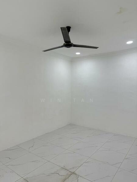 1-storey Terraced House for Sale in Taman Universiti (Skudai) - Win Tan - Interior - PropertyGuru.com.my