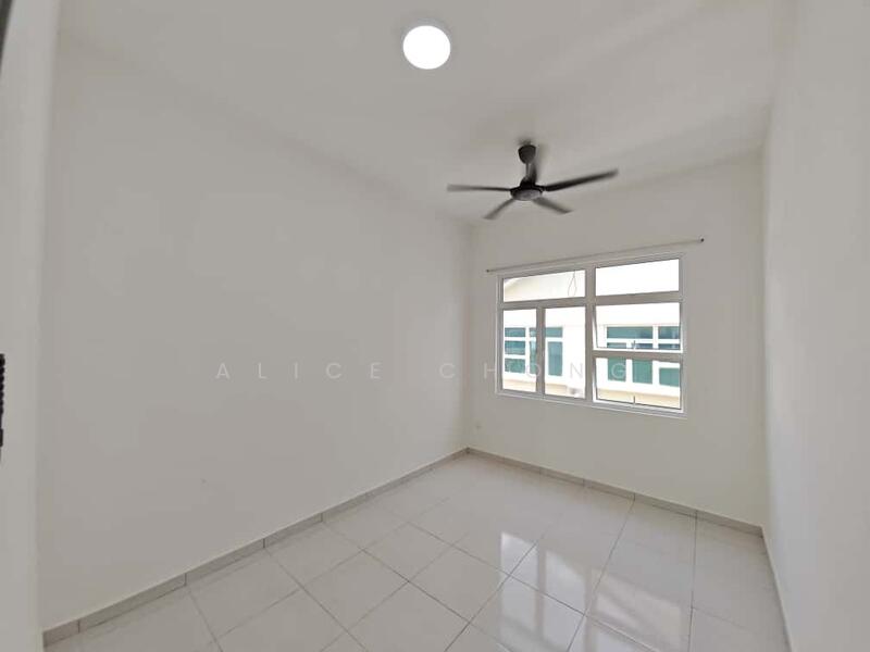 Taman Senawang Perdana untuk Untuk Dijual - RM 900,000, Feb 2026 - Interior - PropertyGuru.com.my