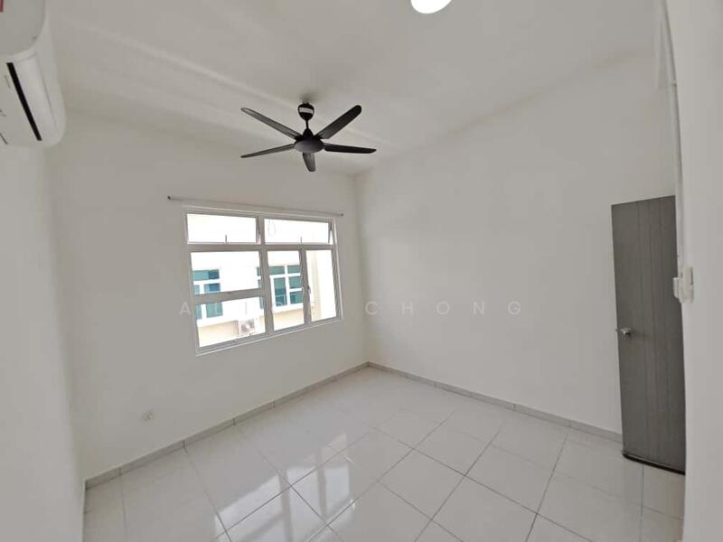 Taman Senawang Perdana untuk Untuk Dijual - RM 900,000, Feb 2026 - Interior - PropertyGuru.com.my